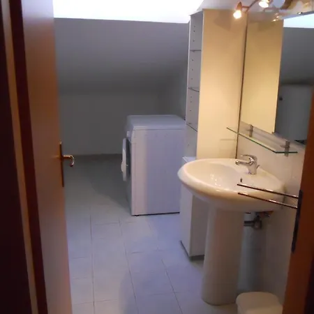 Apartment Mansarda Via Consolare Antica